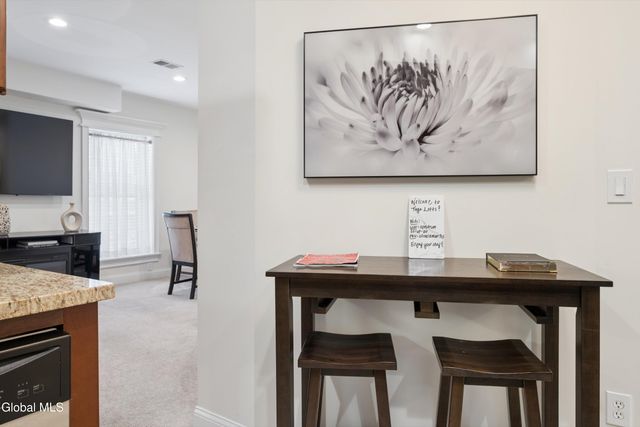 425 Broadway Unit 3, Saratoga Springs, NY 12866