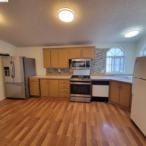 55 Pacifica Ave. 86, Bay Point, CA 94565