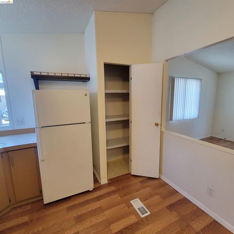 55 Pacifica Ave. 86, Bay Point, CA 94565