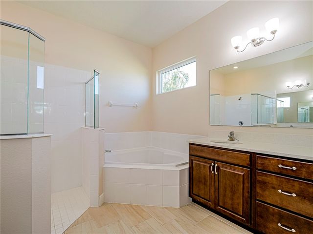 6400 Nevis Court, Vero Beach, FL 32967