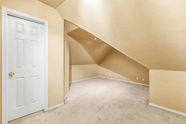 495 HOLLIWELL BRG, Schertz, TX 78154