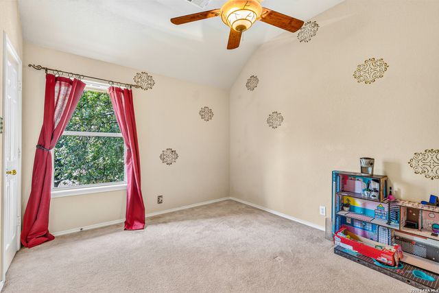 495 HOLLIWELL BRG, Schertz, TX 78154
