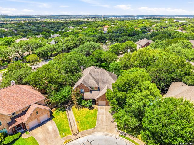 495 HOLLIWELL BRG, Schertz, TX 78154