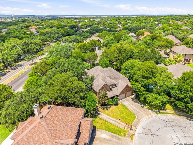 495 HOLLIWELL BRG, Schertz, TX 78154