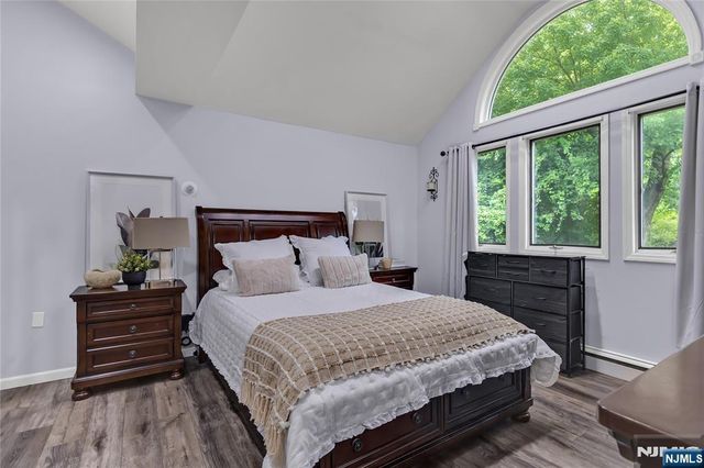 234 Howard Avenue, Rochelle Park, NJ 07662