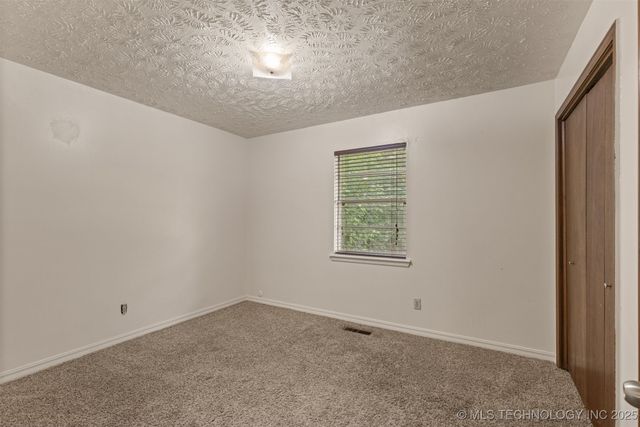 1005 SW 3rd Street, Wagoner, OK 74467