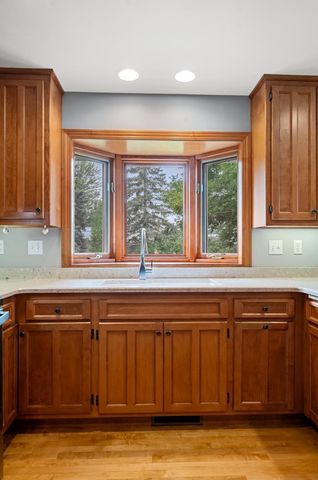 1388 GRAYSTONE COURT, De Pere, WI 54115