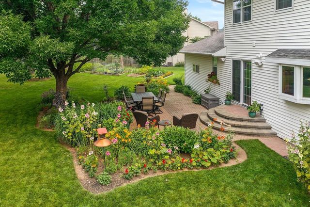 1388 GRAYSTONE COURT, De Pere, WI 54115