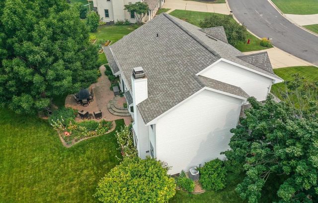 1388 GRAYSTONE COURT, De Pere, WI 54115