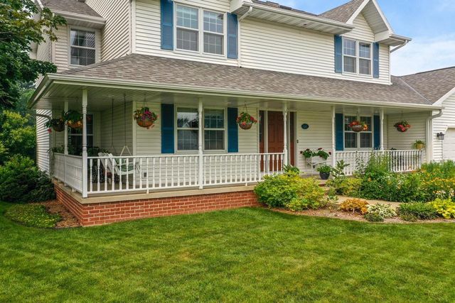 1388 GRAYSTONE COURT, De Pere, WI 54115