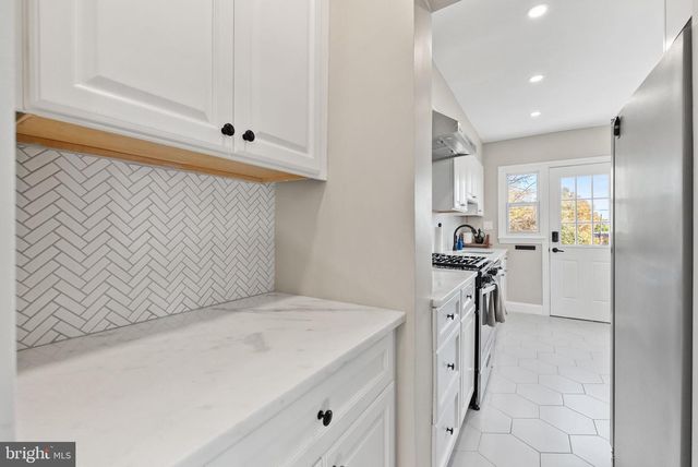 4717 7TH ST NE, Washington, DC 20017
