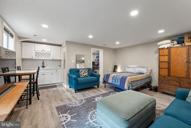 4717 7TH ST NE, Washington, DC 20017