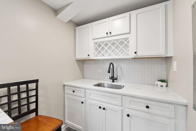 4717 7TH ST NE, Washington, DC 20017