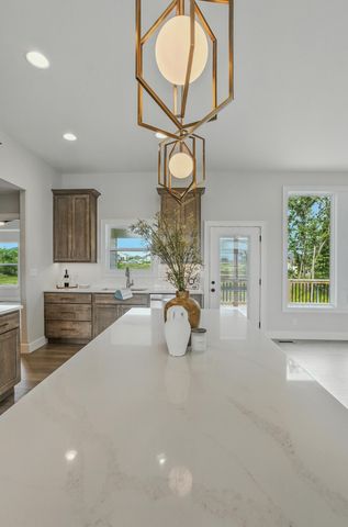 4725 STAYTON FERRY CIR, Columbia, MO 65201