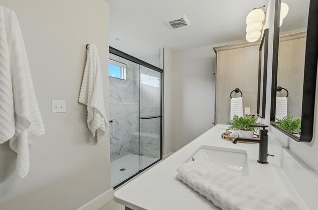 4725 STAYTON FERRY CIR, Columbia, MO 65201