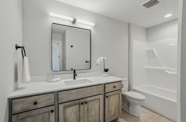 4725 STAYTON FERRY CIR, Columbia, MO 65201