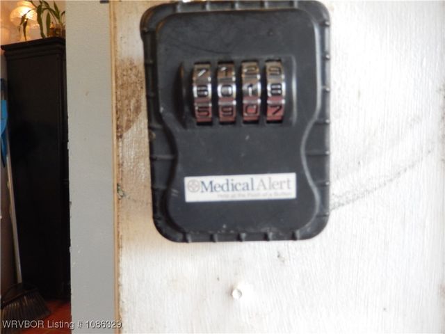 1152 Helton Lane, Booneville, AR 72927