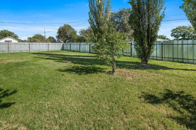 824 N SEMINOLE Street, Amarillo, TX 79107