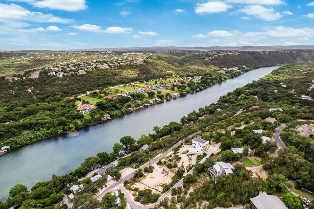 2404 BIG HORN DR, Austin, TX 78734