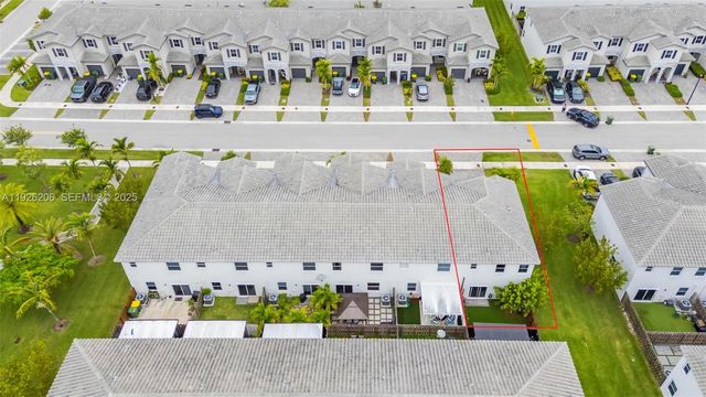 2652 SE 13th St 0, Homestead, FL 33035