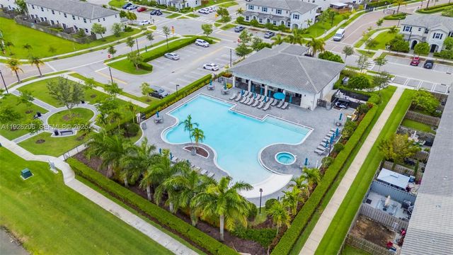 2652 SE 13th St 0, Homestead, FL 33035