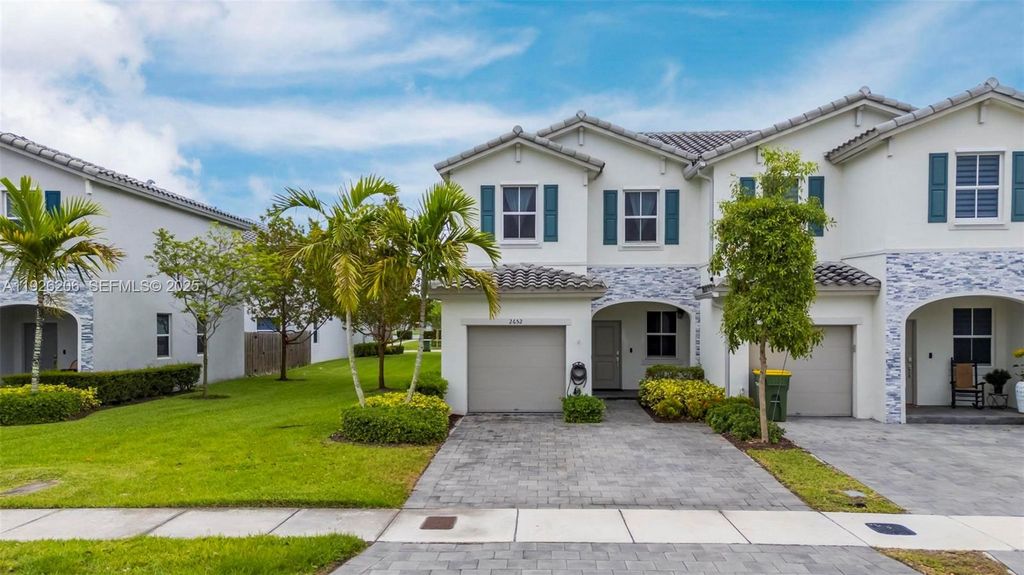 2652 SE 13th St 0, Homestead, FL 33035