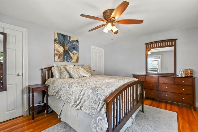 293 Harrington Way, Worcester, MA 01604