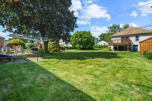 293 Harrington Way, Worcester, MA 01604