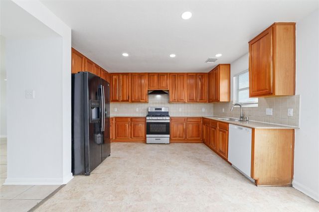 15242 Lynford Crest Drive, Houston, TX 77083