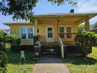 2430 Lydia Avenue, Charlotte, NC 28205