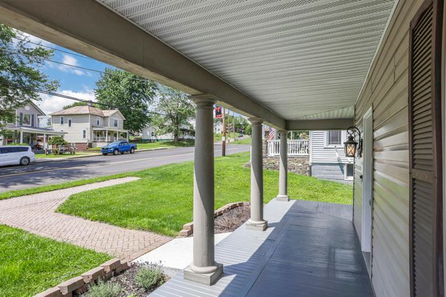 522 S Main Street, New Lexington, OH 43764