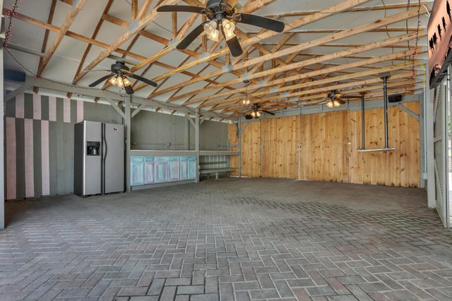 522 S Main Street, New Lexington, OH 43764