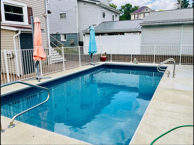 522 S Main Street, New Lexington, OH 43764