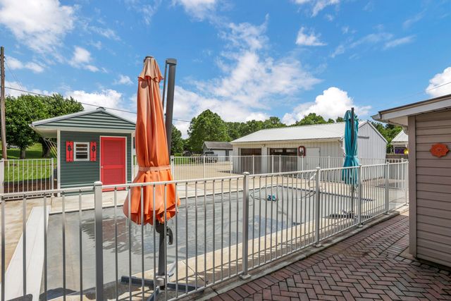 522 S Main Street, New Lexington, OH 43764