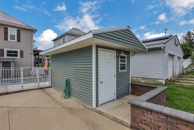 522 S Main Street, New Lexington, OH 43764