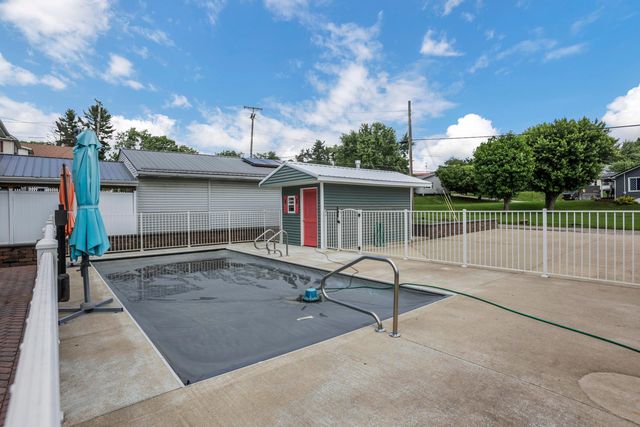522 S Main Street, New Lexington, OH 43764