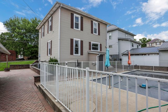 522 S Main Street, New Lexington, OH 43764