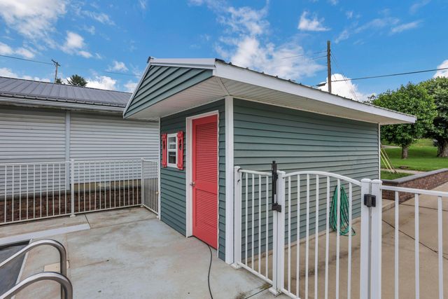 522 S Main Street, New Lexington, OH 43764