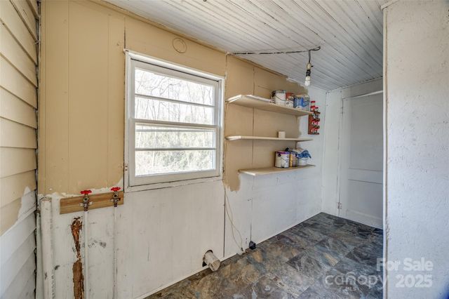 36 Brookline Street, Great Falls, SC 29055