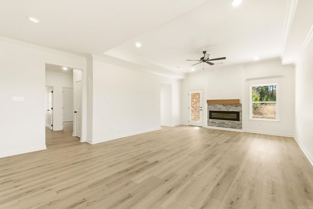 18 Wolfsbridge Loop, Cabot, AR 72023