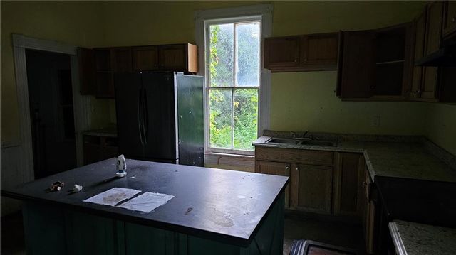 331 N Central Avenue, Blackshear, GA 31516