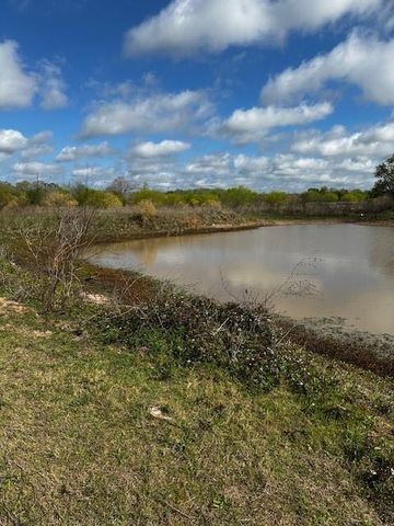 3507 Oil Field Road, Bellville, TX 77418
