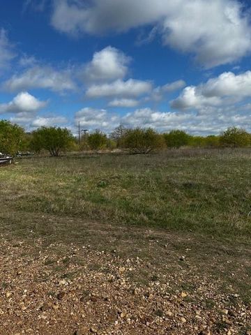 3507 Oil Field Road, Bellville, TX 77418
