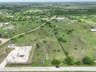 3507 Oil Field Road, Bellville, TX 77418