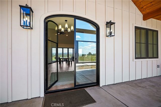 5564 Meagan Lane, Burson, CA 95225