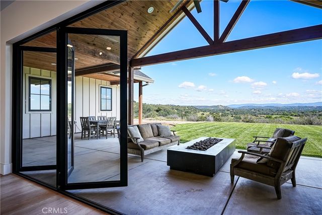 5564 Meagan Lane, Burson, CA 95225