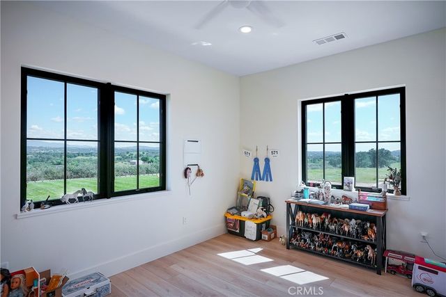 5564 Meagan Lane, Burson, CA 95225