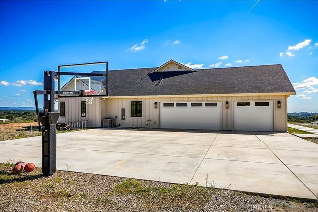 5564 Meagan Lane, Burson, CA 95225