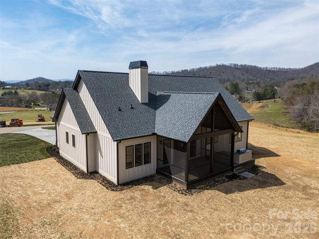 144 Golden Pasture Drive, Fletcher, NC 28732