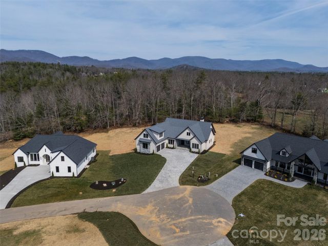 144 Golden Pasture Drive, Fletcher, NC 28732